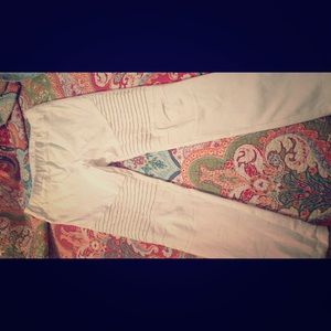 White Motto Leggings